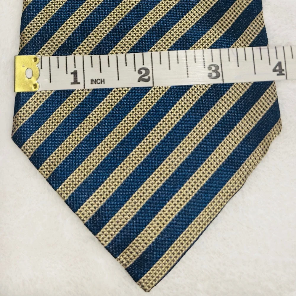 J. CREW 100% Silk 58” Handmade Tie